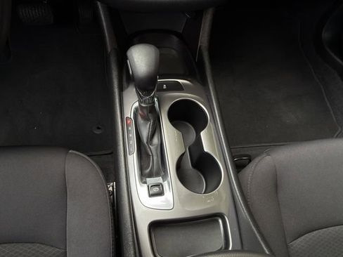 Used 2023 Chevrolet Malibu LS FWD image 20