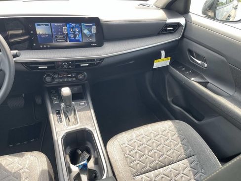 New 2026 Nissan Kicks SV w/ Cold Weather Package FWD image 14