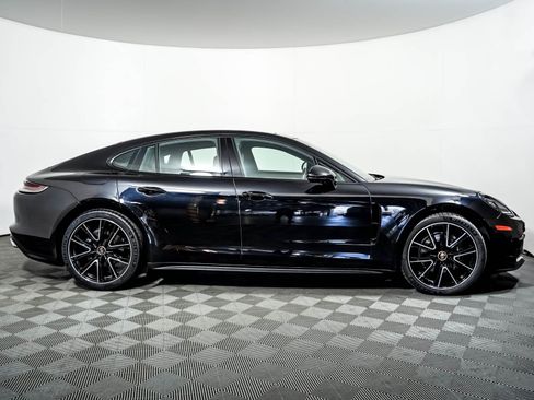 Certified 2023 Porsche Panamera 4 w/ Premium Package AWD/4WD image 9