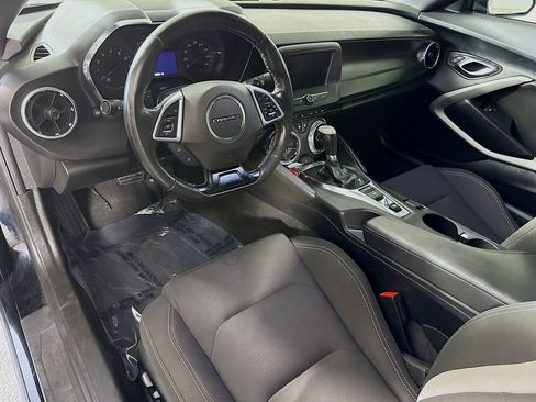 Used 2020 Chevrolet Camaro LT RWD image 23