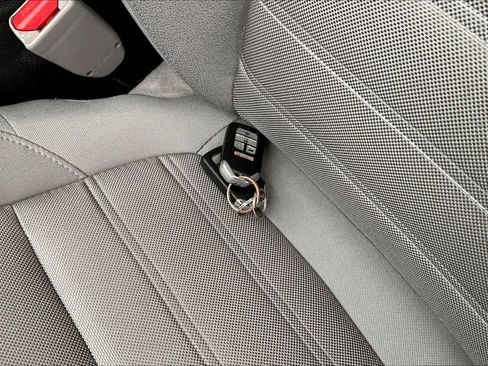 Used 2021 Honda CR-V EX image 14