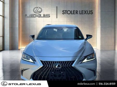 Used 2023 Lexus ES 350 w/ Premium Package FWD image 2