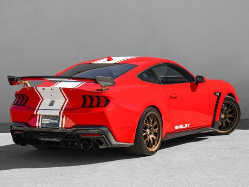 Used 2024 Ford Mustang GT Premium w/ GT Performance Package RWD image 2