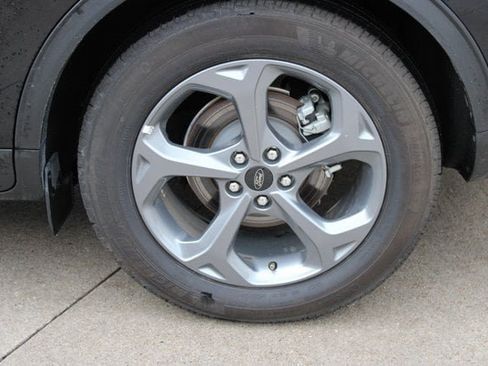 Used 2025 Ford Escape ST-Line image 26