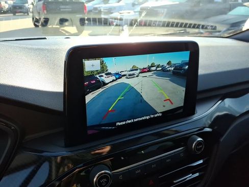 Used 2025 Ford Escape ST-Line image 24