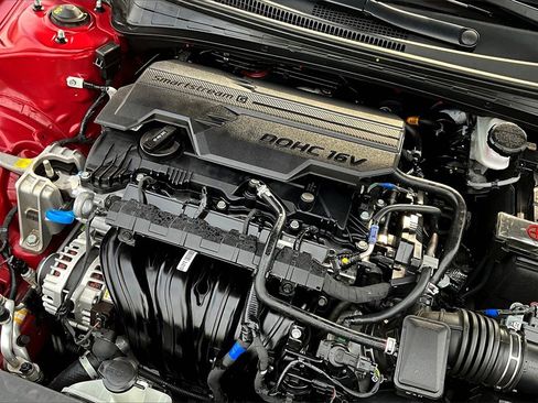 Certified 2025 Hyundai Elantra SEL image 34