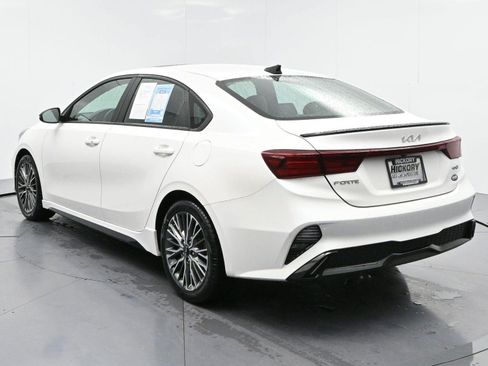 Used 2022 Kia Forte GT-Line w/ GT-Line Premium Package FWD image 5
