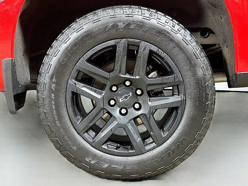 Used 2023 Chevrolet Silverado 1500 RST image 29