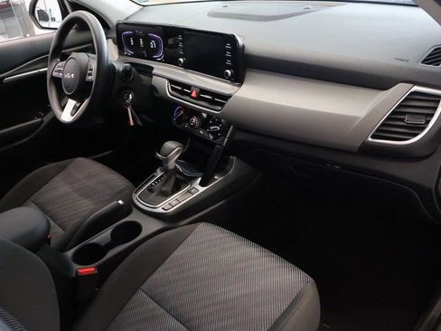 New 2026 Kia Seltos LX image 10