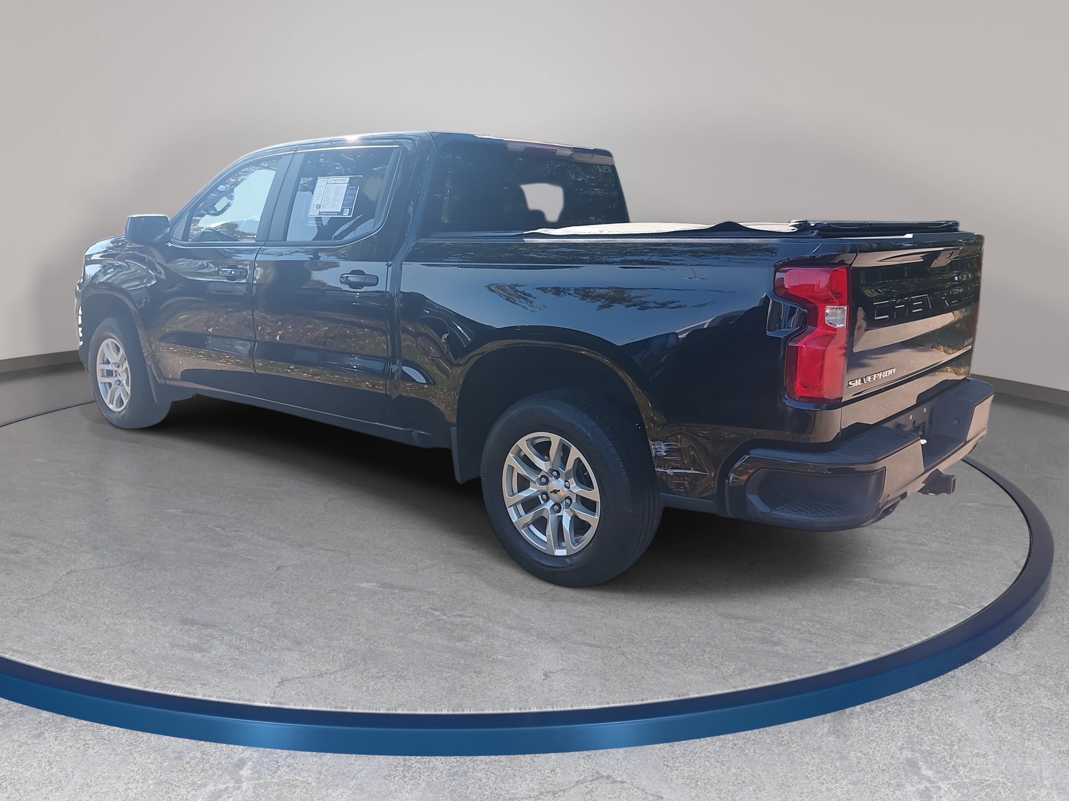 Used 2021 Chevrolet Silverado 1500 RST AWD/4WD image 7