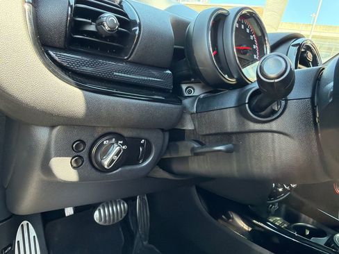 Used 2017 MINI Cooper Clubman John Cooper Works AWD/4WD image 32