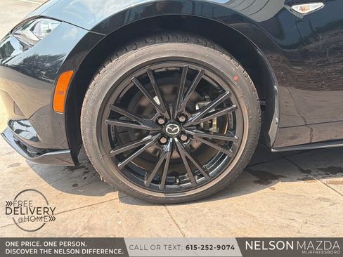 Used 2024 MAZDA MX-5 Miata Club RWD image 10