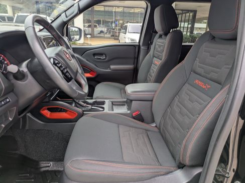 Used 2023 Nissan Frontier Pro-X w/ Technology Package image 16