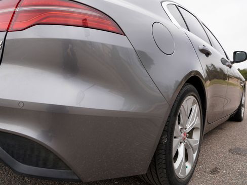 Used 2020 Jaguar XE S image 26