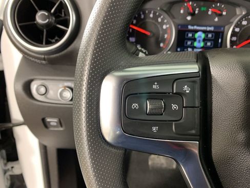 Used 2025 Chevrolet Blazer LT image 19