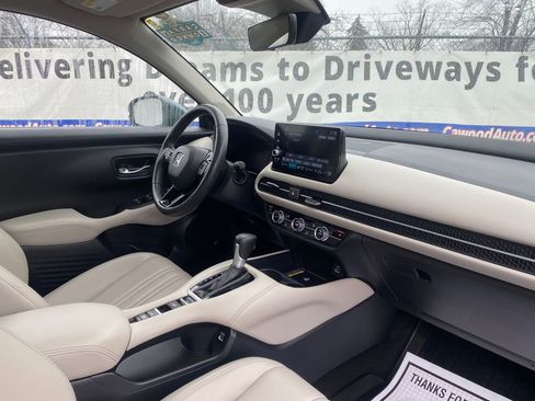 Used 2023 Honda HR-V EX-L image 18