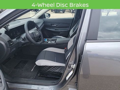 Used 2026 Nissan Sentra SV w/ Floor Mat Package image 23