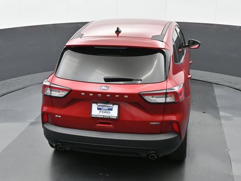Used 2022 Ford Escape SE w/ SE Sport Appearance Package AWD/4WD image 31