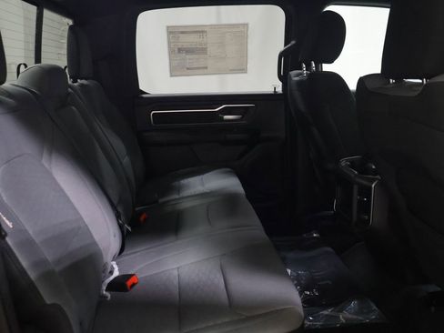 New 2026 RAM 1500 4x4 Crew Cab image 12