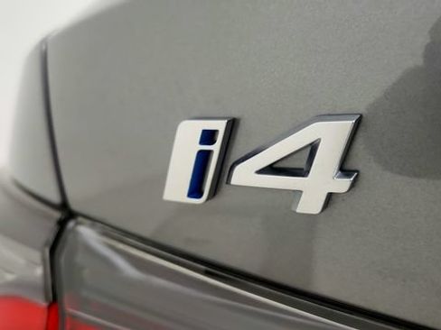 Used 2023 BMW i4 eDrive35 RWD image 32