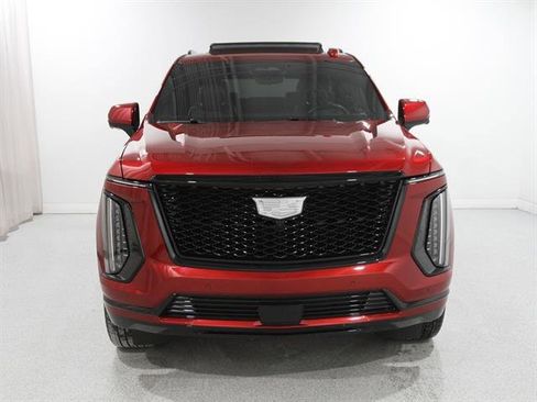 Certified 2025 Cadillac Escalade Sport w/ LPO, ONYX Package image 2