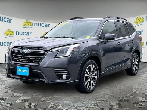 Used 2023 Subaru Forester Limited AWD/4WD image 3