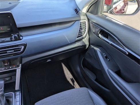 Used 2022 Kia Seltos Nightfall Edition image 18