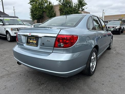 Used 2005 Saturn L-Series L300 image 5