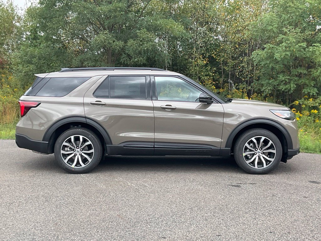 New 2027 Ford Explorer ST-Line AWD/4WD image 25