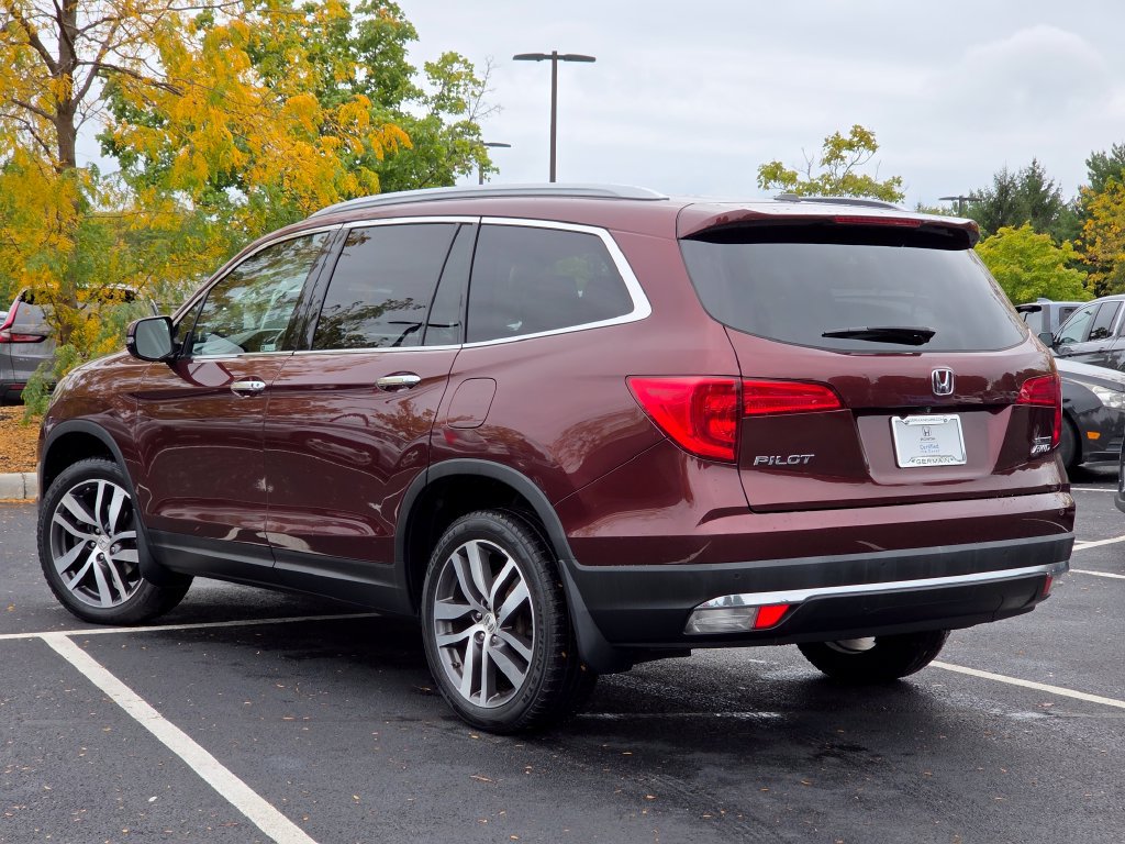 Certified 2018 Honda Pilot Touring image 26