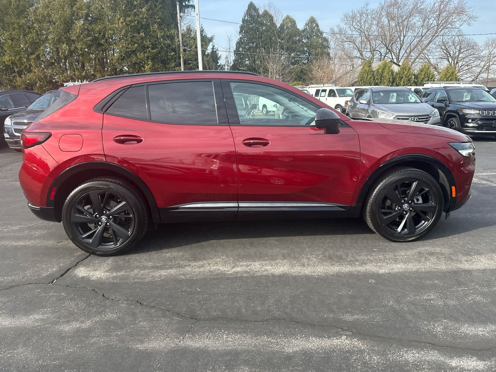 Used 2023 Buick Envision Essence w/ Sport Touring Package AWD/4WD image 2