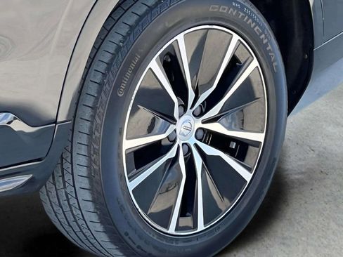 Used 2020 Volvo XC90 T6 Momentum AWD/4WD image 7