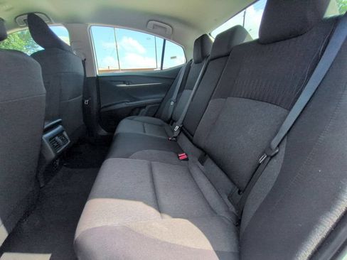 Used 2025 Toyota Camry LE FWD image 27