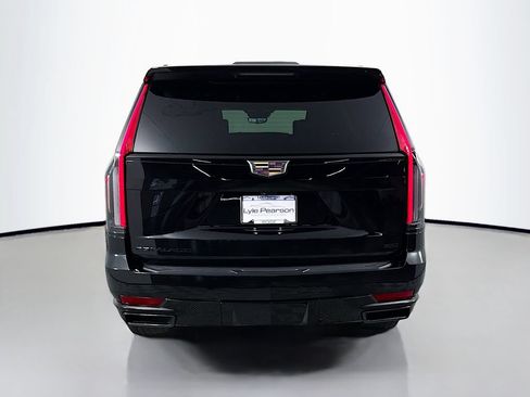 Used 2024 Cadillac Escalade Sport w/ LPO, ONYX Package AWD/4WD image 10