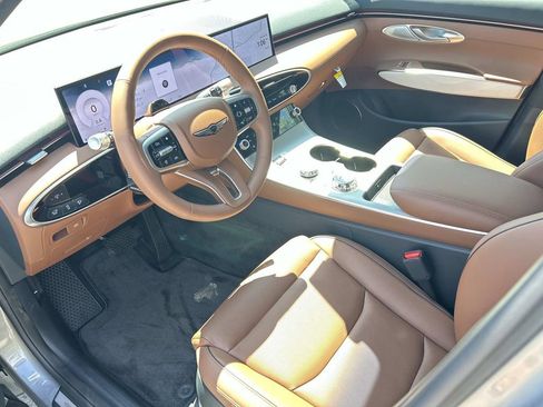 New 2026 Genesis GV70 2.5T Advanced AWD/4WD image 15