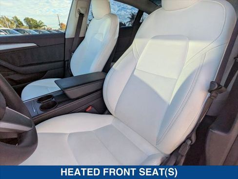 Used 2022 Tesla Model 3 Long Range image 13