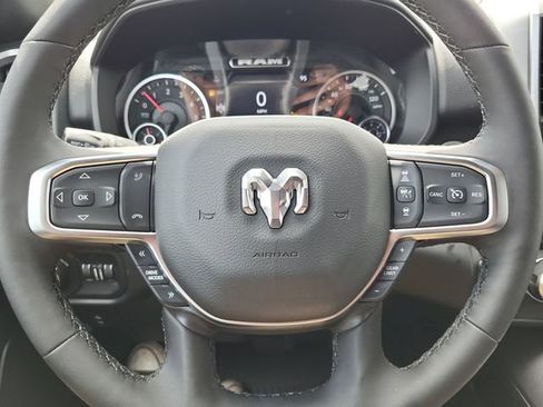 New 2026 RAM 1500 4x4 Crew Cab image 11