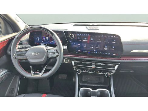 Used 2024 Chevrolet Traverse RS w/ LPO, Floor Liner Package image 16