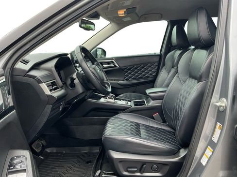 Used 2023 Mitsubishi Outlander SEL FWD image 14