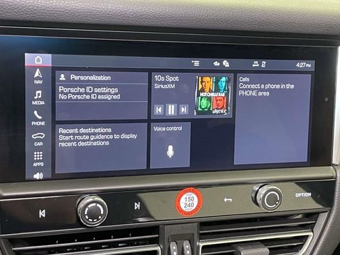 Used 2025 Porsche Macan image 29