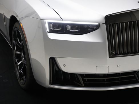 Certified 2025 Rolls-Royce Ghost Black Badge image 38