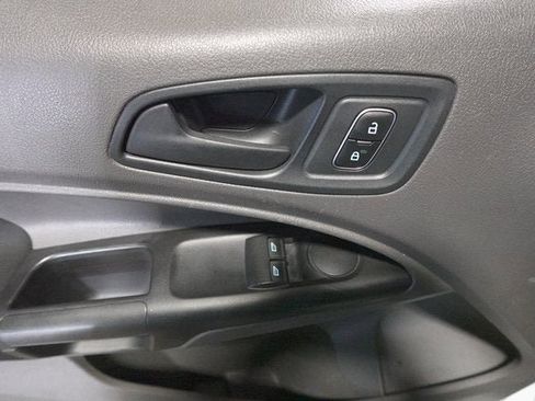 Used 2019 Ford Transit Connect XL image 8