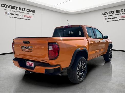 New 2026 GMC Canyon AT4 w/ AT4 Premium Package image 9