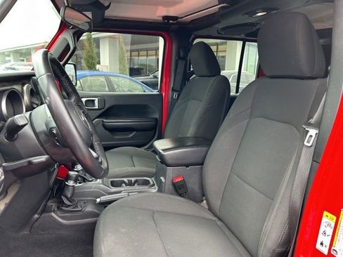 Used 2018 Jeep Wrangler Unlimited Sport S image 21