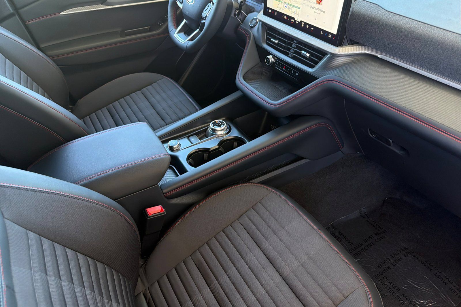 New 2026 Ford Explorer ST-Line w/ ST-Line Street Pack AWD/4WD image 18