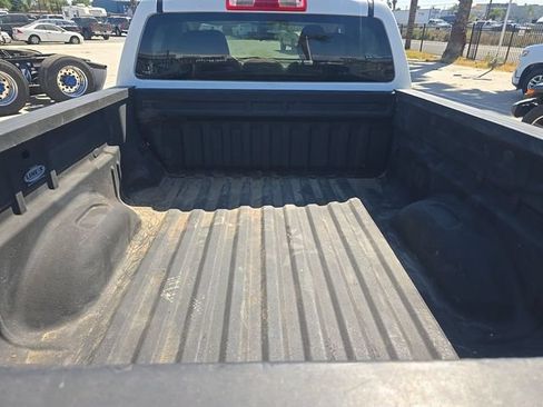 Used 2020 Chevrolet Colorado W/T w/ WT Convenience Package AWD/4WD image 10