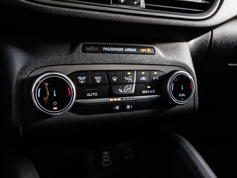 Used 2024 Ford Escape Active image 39