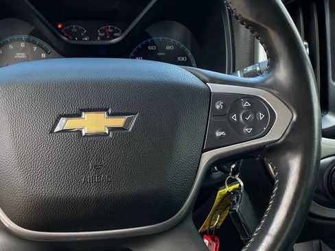 Used 2018 Chevrolet Colorado LT w/ LT Convenience Package RWD image 15