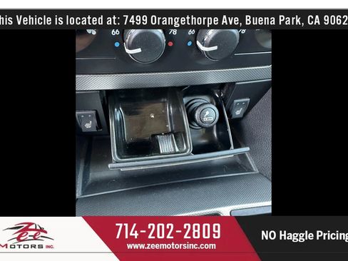 Used 2005 Chrysler 300 SRT8 w/ SRT Option Group II image 34