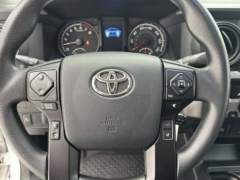 Used 2023 Toyota Tacoma SR AWD/4WD image 16